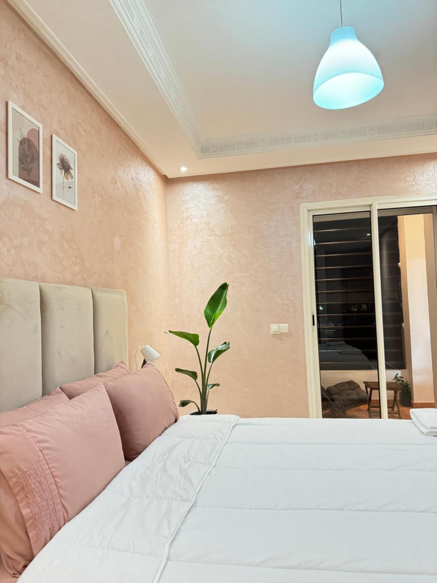 Suitouiss - Agdal 2 - Appartement A 2 Minutes De La Gare De Train Tgv Рабат Экстерьер фото