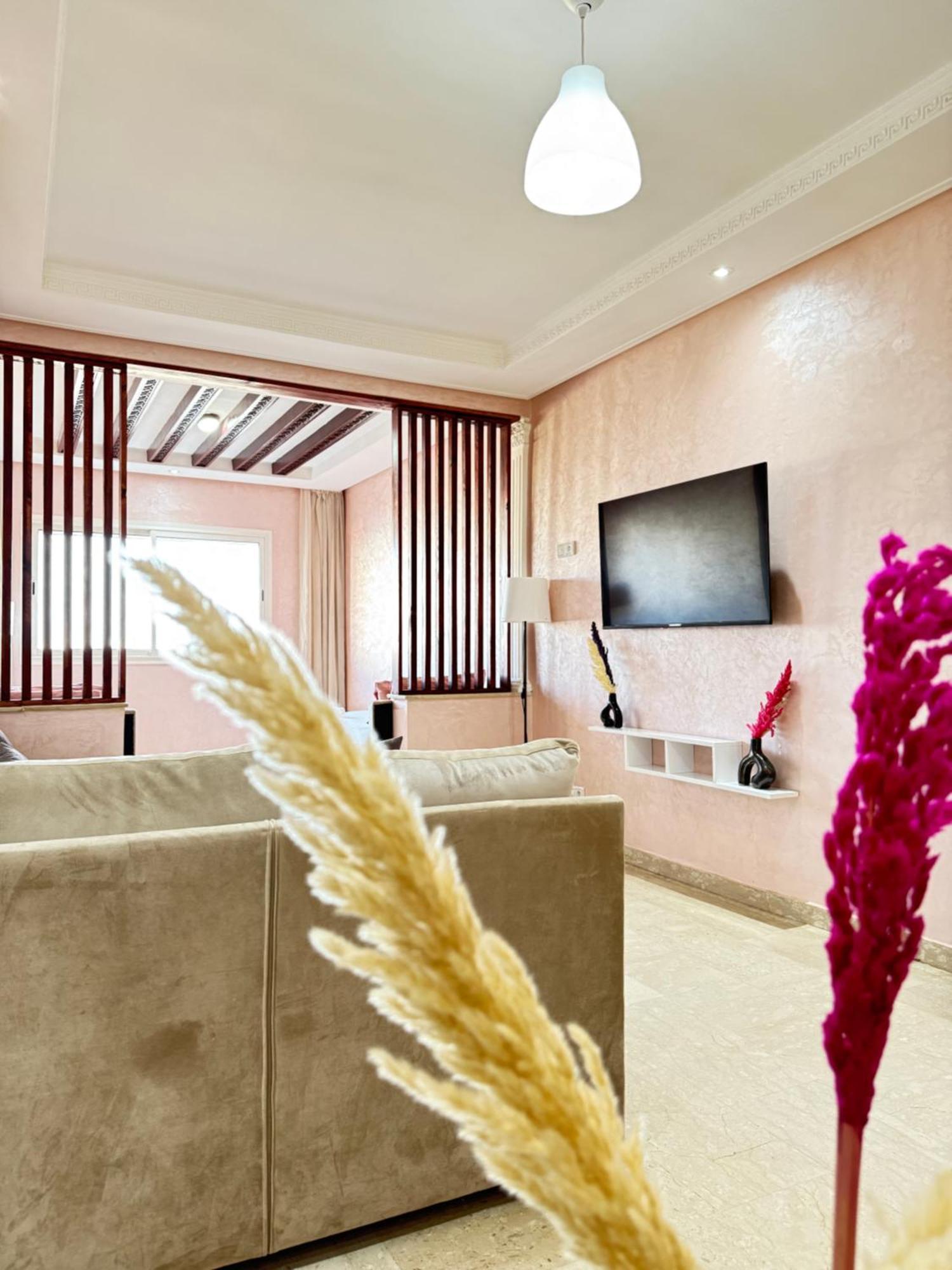 Suitouiss - Agdal 2 - Appartement A 2 Minutes De La Gare De Train Tgv Рабат Экстерьер фото